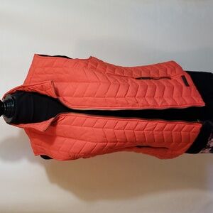 G. H. BASS Chevron Quilted Lightweight Vest With Zipper Pockets Medium Like New